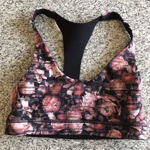 Lululemon bra size 8